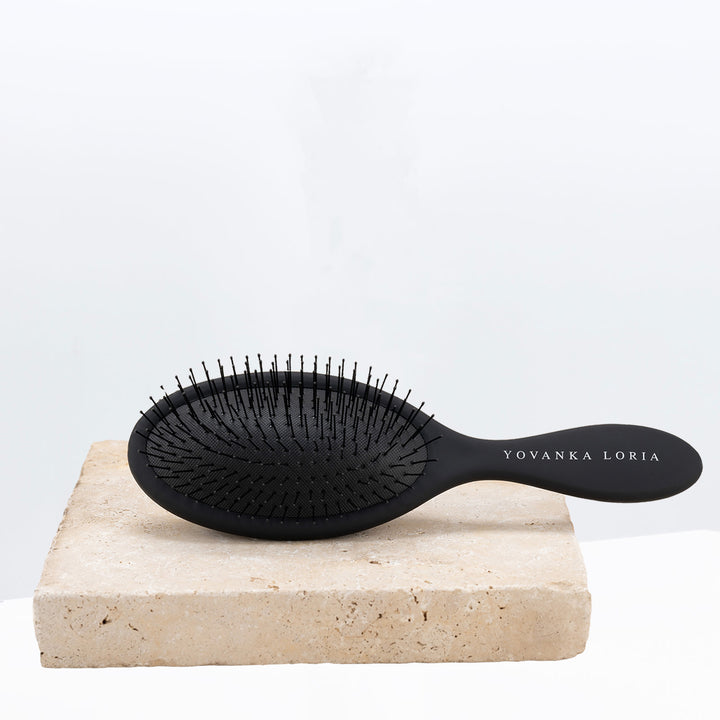 Detangler Brush