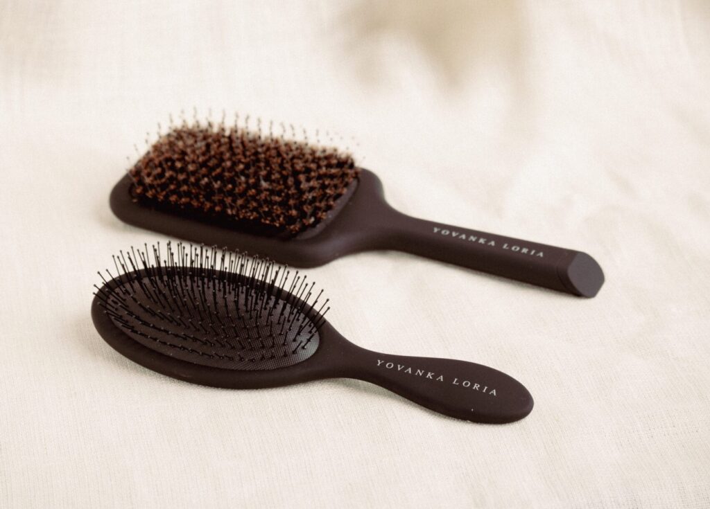 Hair Extension Brush, Hair Brush, Yovanka Loria Hair Brush, Boar Brush, Detangler Brush, Wet Brush